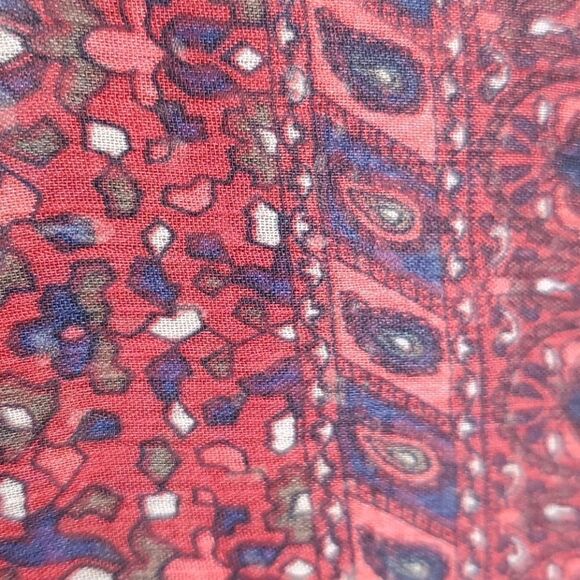 S CONVERSE oversized SEMI SHEER PRINTED BOHO maroon red TUNIC TOP small - Picture 8 of 9